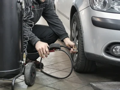 Tyre pressure check Totton