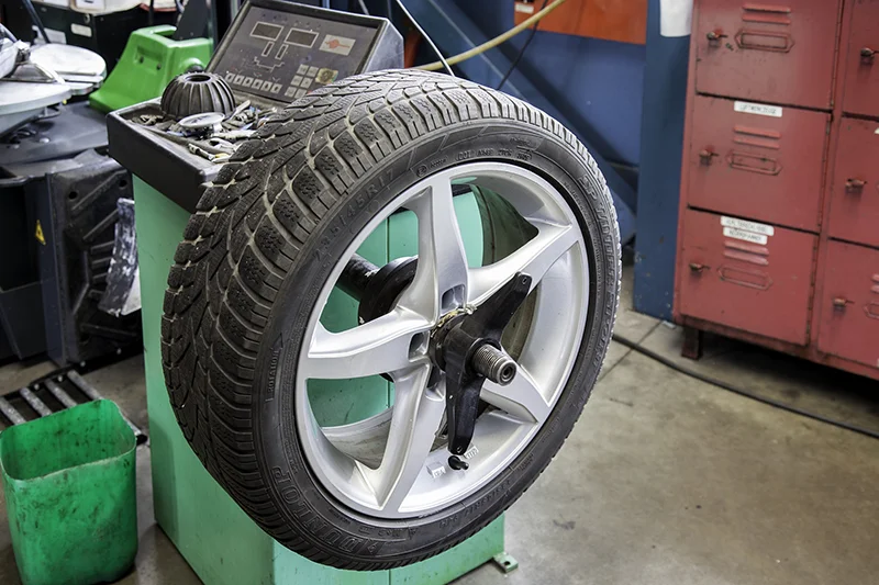 wheel alignment Totton